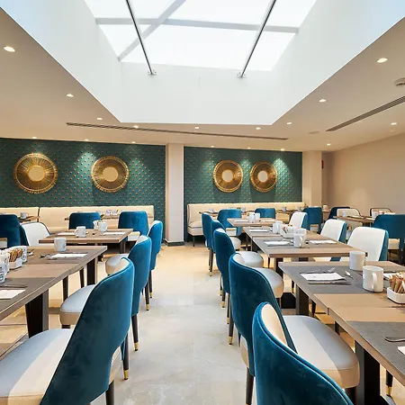 Eurostars Astoria