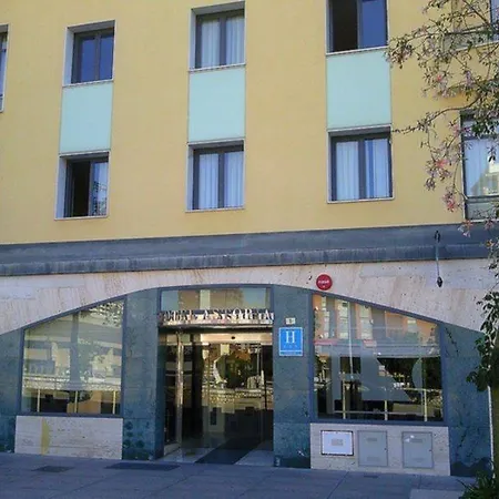 Eurostars Astoria 3*