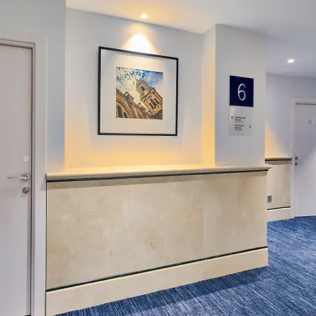 Eurostars Astoria Hotell